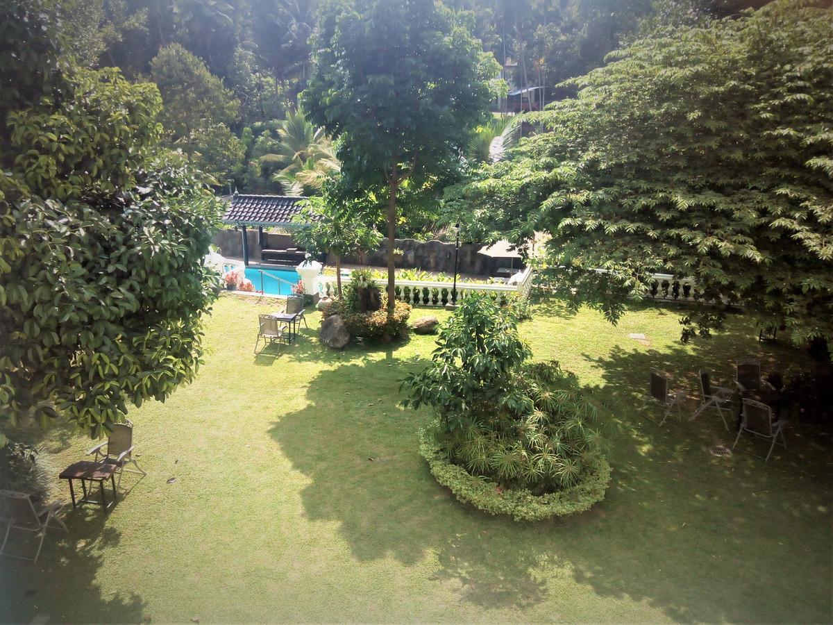 Hotel Manor House Embulpure Exterior foto